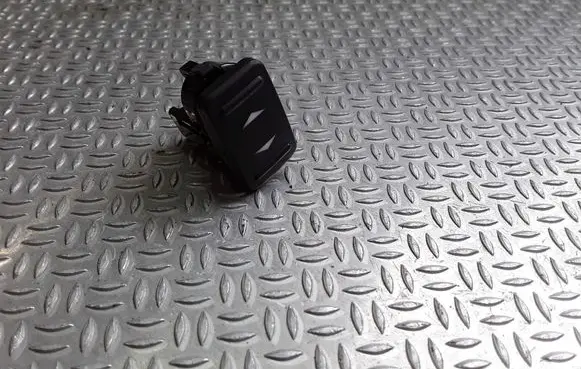 Ford Mondeo MK IV Electric window control switch 6M2T14529AD
