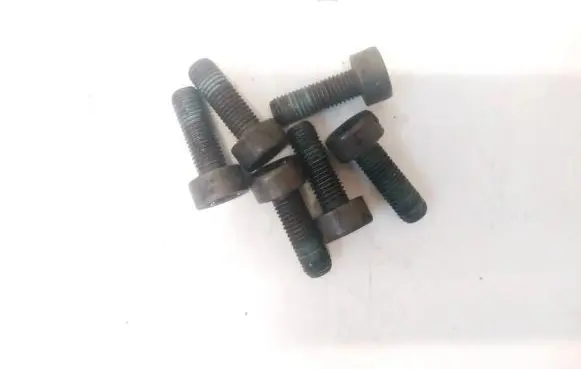Volvo V60 Nuts/bolts 