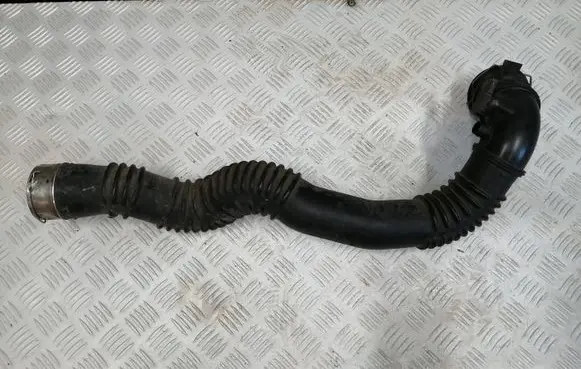 BMW 5 F10 F11 Intercooler hose/pipe 7612091 41878 1067837S01