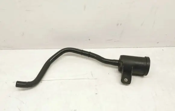 Audi A4 S4 B9 Breather/breather pipe/hose 8W0906621A
