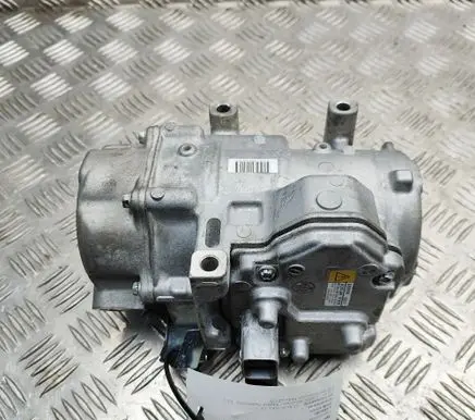 Lexus RX 450H Air conditioning (A/C) compressor (pump) 0422000464