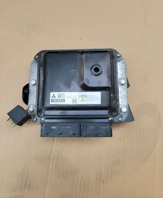 Mitsubishi Lancer X Engine ECU kit and lock set 1860B865