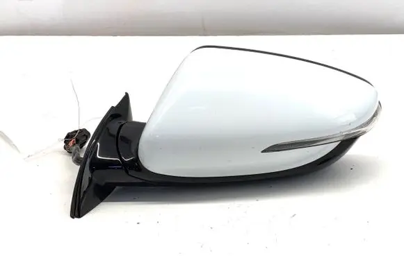 Front door electric wing mirror
