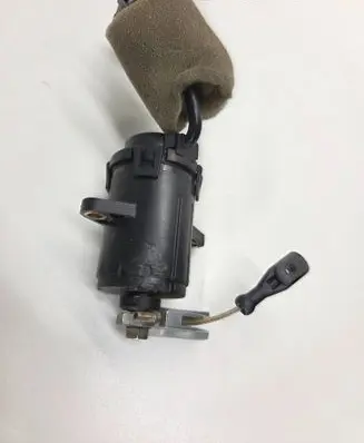 Audi 100 S4 C4 Accelerator pedal position sensor 0205001001 046907475B 01094