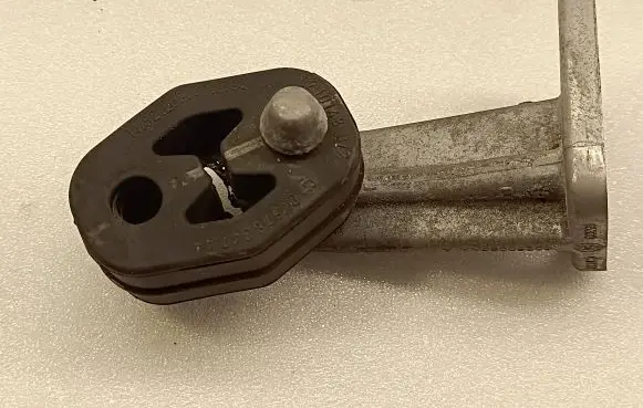 Muffler mount bracket/holder