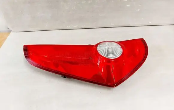 Opel Agila B Rear/tail lights 35604-52K10