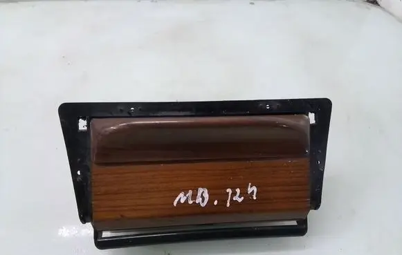 Car ashtray