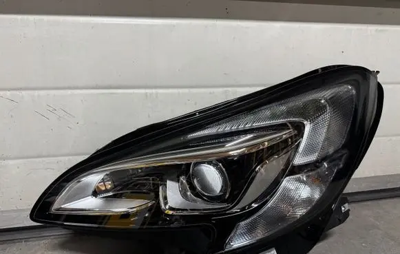 Opel Corsa E Headlight/headlamp 39068627