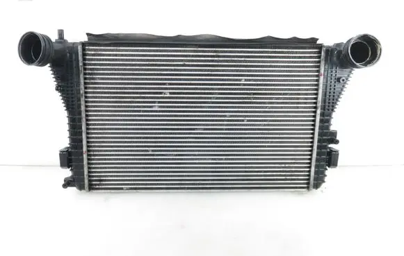Volkswagen Touran I Intercooler radiator 1K0145803