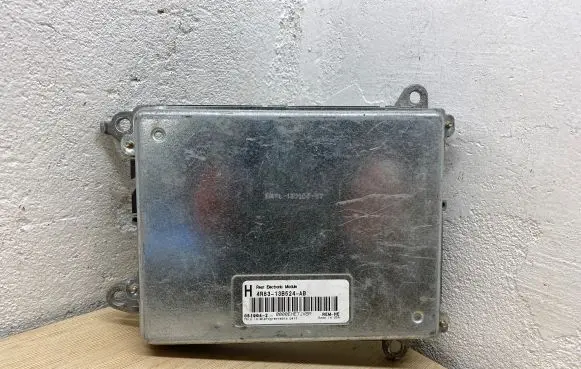 Jaguar XF X250 Engine control unit/module 4R8313B524AB 0519042 0000HHE7JVBR
