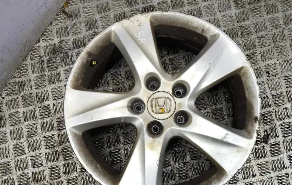 Honda Accord R17 alloy rim 