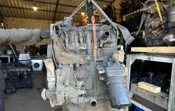 Volkswagen PASSAT B4 Engine AHU