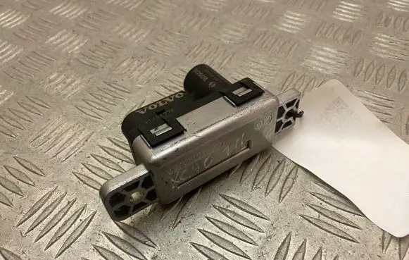 Volvo XC90 Glow plug pre-heat relay 31431776