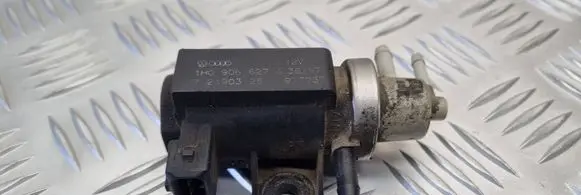 Audi A4 S4 B5 8D Turbo solenoid valve 1H0906627 9TT237 72190325