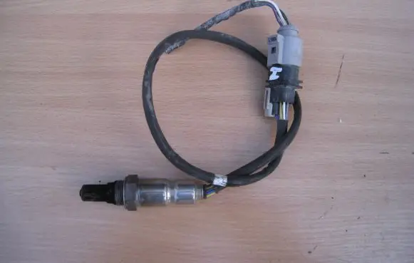 Volkswagen Polo V 6R Lambda probe sensor 03P906262B