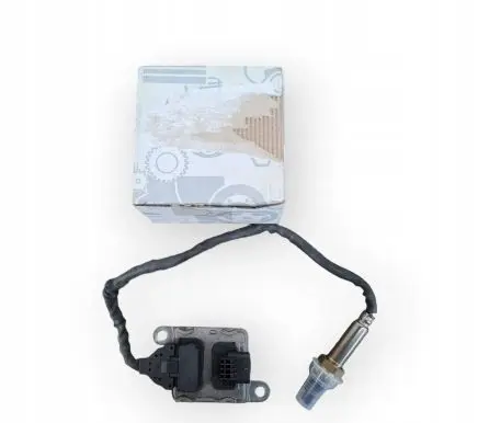 Mercedes-Benz E W213 Lambda probe sensor A0009057108