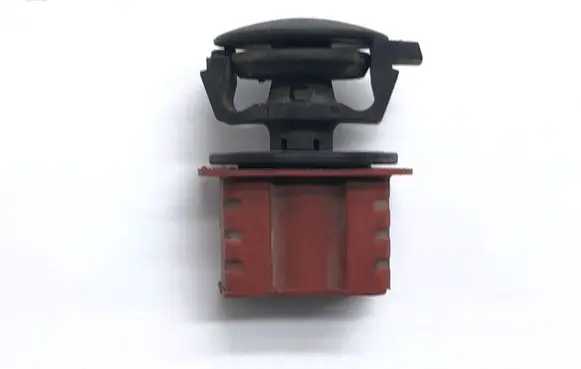 Mercedes-Benz C W204 Radiator mount bracket