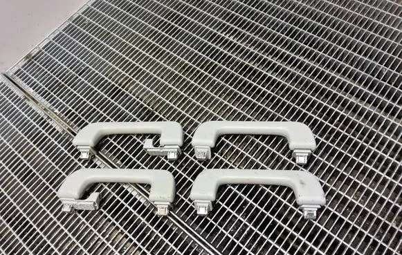 Audi A3 S3 8V A set of handles for the ceiling 