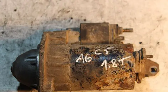 Audi A6 S6 C5 4B Starter motor 0001120408