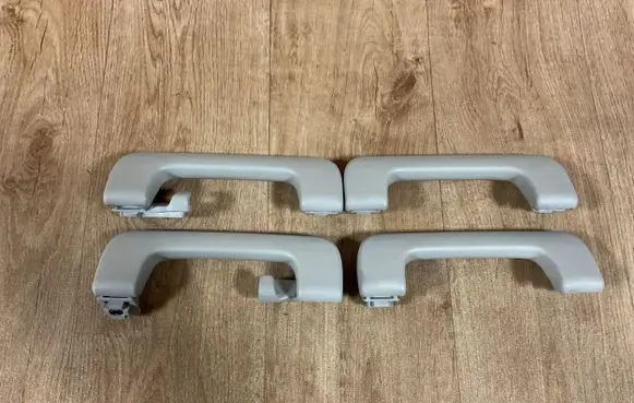 Audi A4 S4 B7 8E 8H A set of handles for the ceiling 8E0857607D