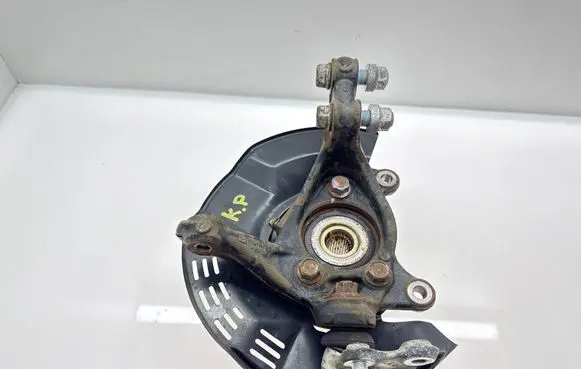 Toyota Yaris Cross Front wheel hub