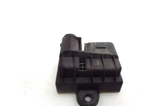 Glow plug pre-heat relay