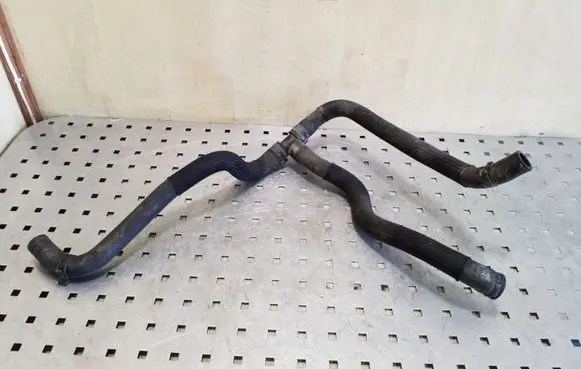 Chevrolet Captiva Engine coolant pipe/hose
