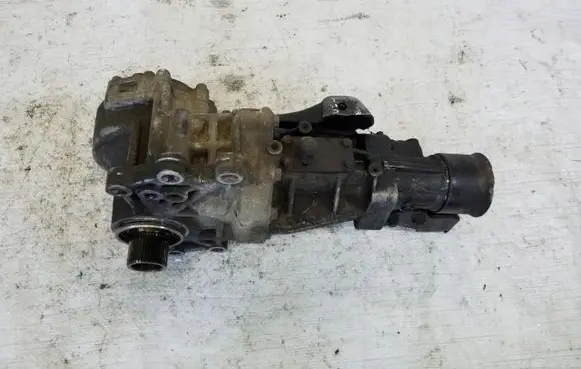 Mitsubishi Outlander Front differential 