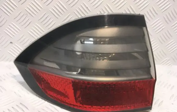 Ford S-MAX Rear/tail lights 6M2113405AJ