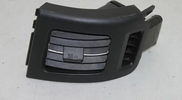 Toyota Prius+ (ZVW40) Dashboard side air vent grill/cover trim 5568647010