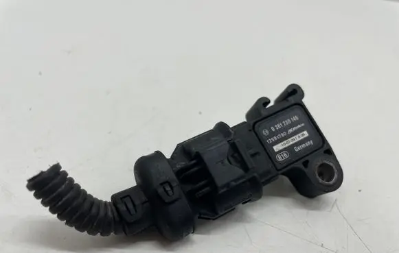 Opel Zafira B Air pressure sensor 0261230146