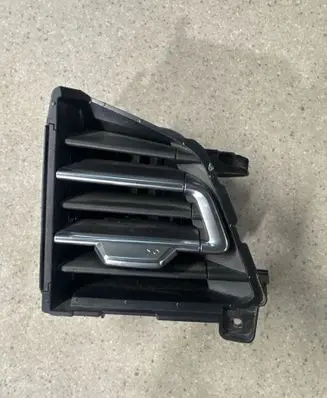 Audi Q4 e-tron Dashboard air vent grill cover trim 89C820902 89C820902A