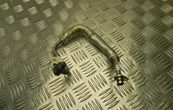 BMW X1 F48 F49 EGR valve line/pipe/hose 7617534 VD11331