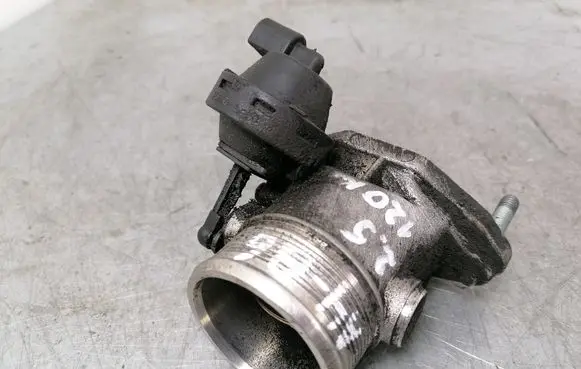 Audi A4 S4 B6 8E 8H EGR valve 8E0145950C