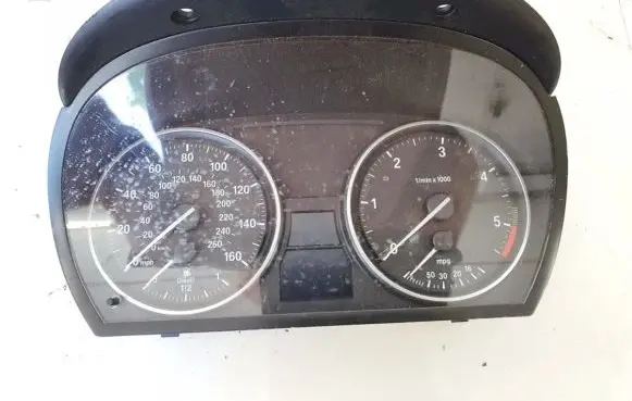 BMW X1 E84 Speedometer (instrument cluster) 918737101 9187371-01
