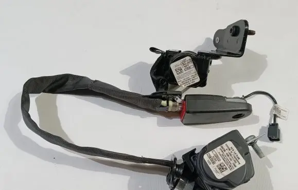 Ford Flex Rear seatbelt DA83-74611B69