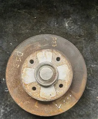 Citroen DS3 Rear wheel hub