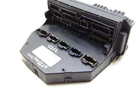 Mercedes-Benz E W212 SAM control unit A2129009225