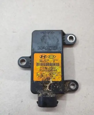 KIA Sportage ESP acceleration yaw rate sensor 956903V100