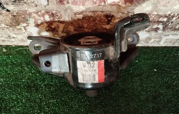 Hyundai i40 Gearbox mount 21830-3Z200