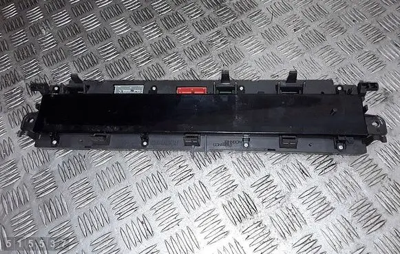 Renault Scenic RX Speedometer (instrument cluster) 281133520