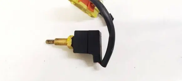 KIA Sportage Brake pedal sensor switch