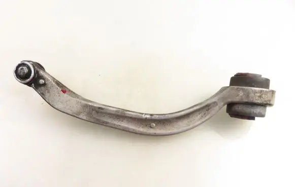 Audi A4 S4 B5 8D Front lower control arm/wishbone