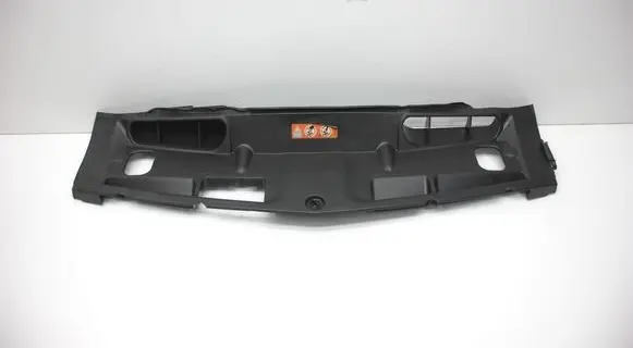 Mercedes-Benz C W204 Radiator trim A2045001455
