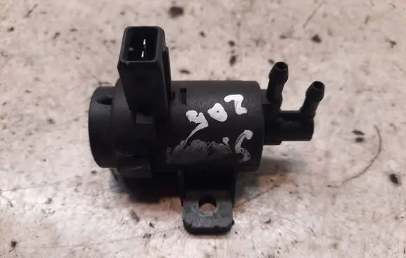 Renault Scenic II - Grand scenic II Turbo solenoid valve 7700113071