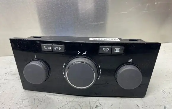 Opel Zafira B Climate control unit 13250622
