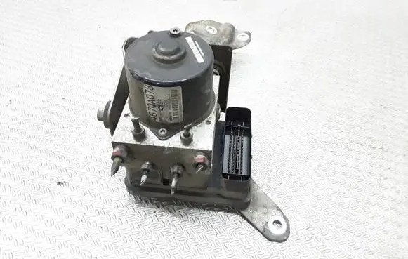 Mitsubishi Grandis ABS Pump 4670A078