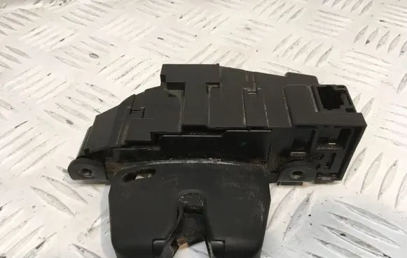 Peugeot 207 Tailgate/trunk/boot lock/catch/latch 9671153780