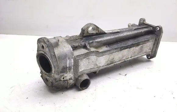Volvo V60 EGR valve cooler 31325030 70304902
