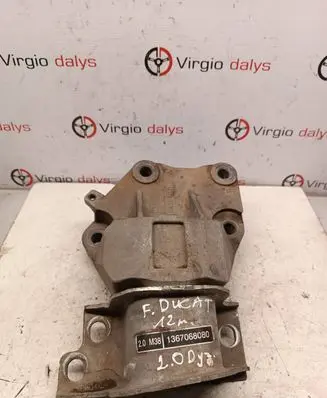 Fiat Ducato Engine mounting bracket 1367068080